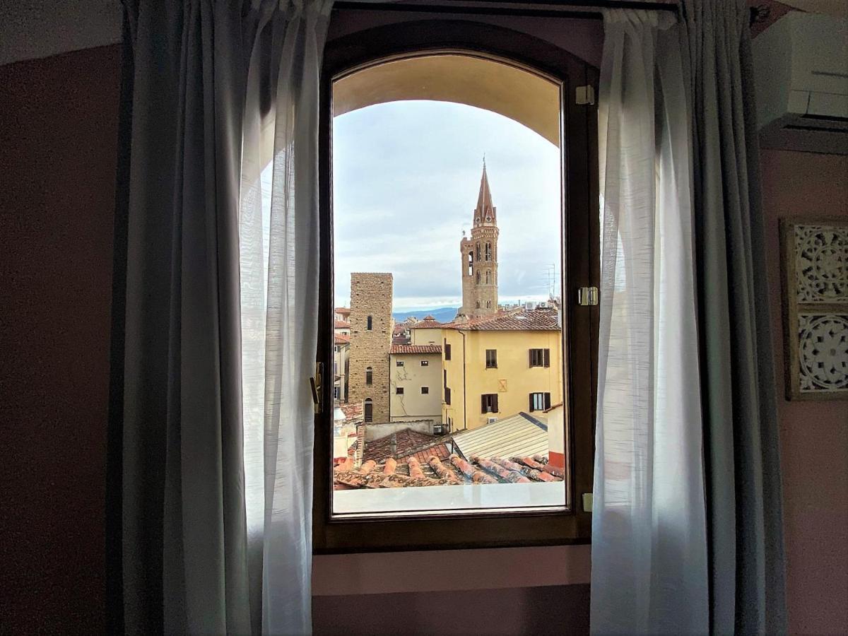 Romantico Nido Nel Cuore Di Firenze Apartamento Exterior foto