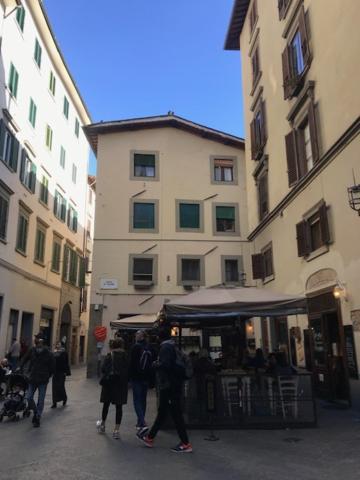 Romantico Nido Nel Cuore Di Firenze Apartamento Exterior foto